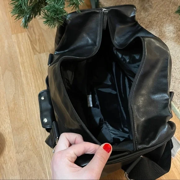 Calvin Klein Bag - Picture 6 of 10